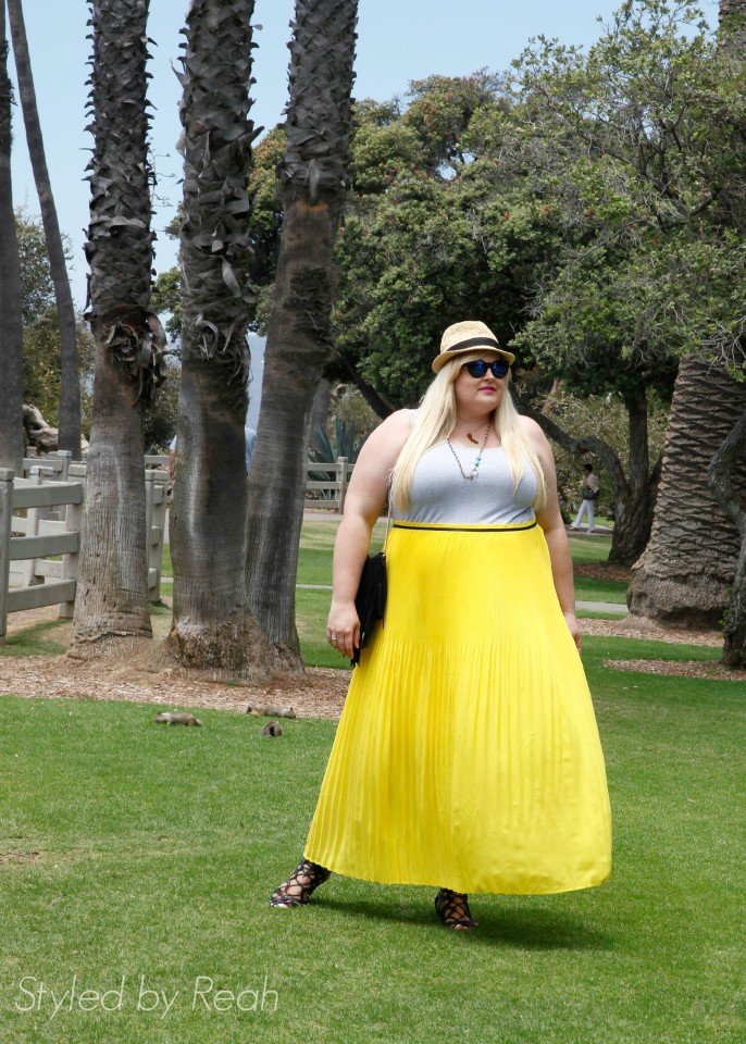 Reah Norman wearing her favorite summer maxi dress from Lane Bryant: www.styledbyreah.com