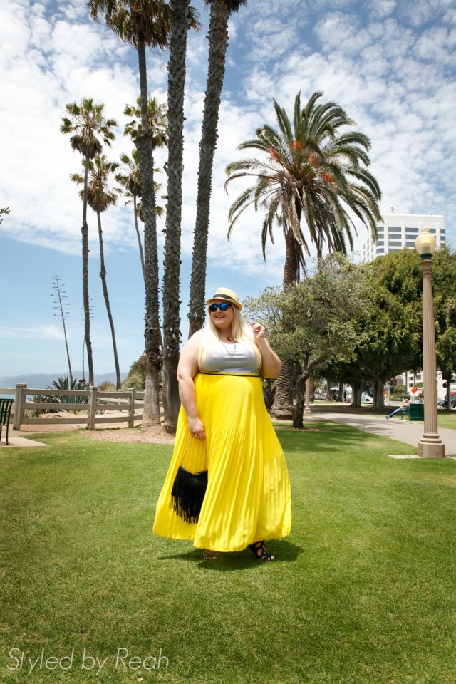 Reah Norman wearing her favorite summer maxi dress from Lane Bryant: www.styledbyreah.com