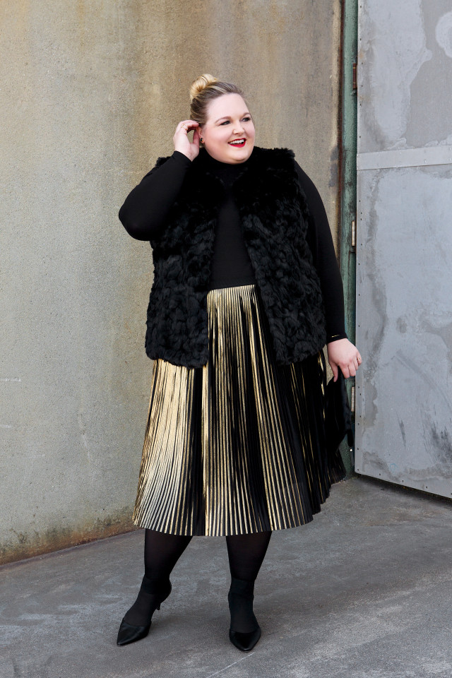 Plus Size Holiday Style_ Reah Norman